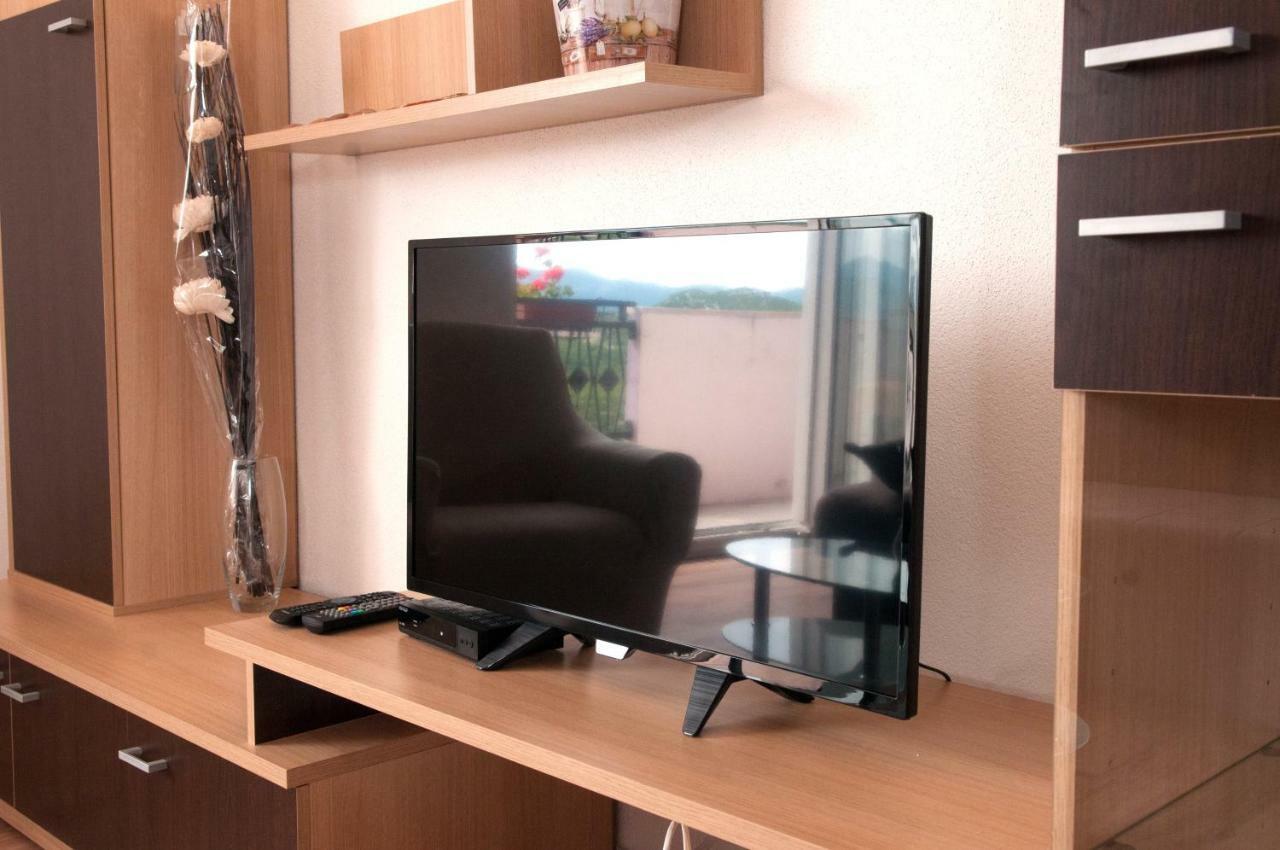 Apartment Kraljevic Blato na Cetini Bagian luar foto